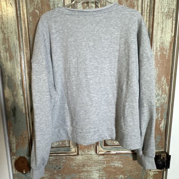 Caracilia Gray V Neck Extra Large Sweatshirt - Picture 6 of 10